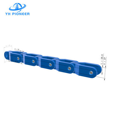 Bon prix Chaîne de convoyeur à boîtier hautement flexible avec panneaux POM et essieux en acier inoxydable pour un transport fiable des matériaux en ligne